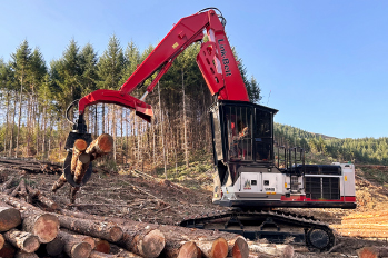 Link-Belt forestry machine 
