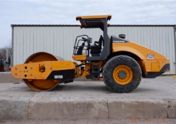Used smooth drum compactors
